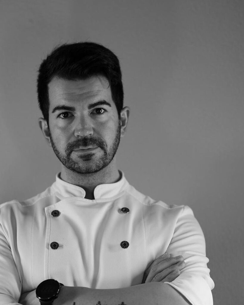 Chaquetilla de cocina y delantal para restaurante y pastelería personalizados con tecnología inteligente PURe de Clothink Wear