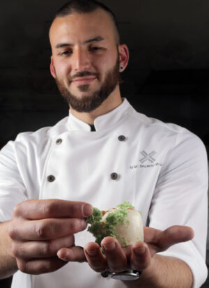 Chaquetilla de cocina y delantal para restaurante y pastelería personalizados con tecnología inteligente PURe de Clothink Wear